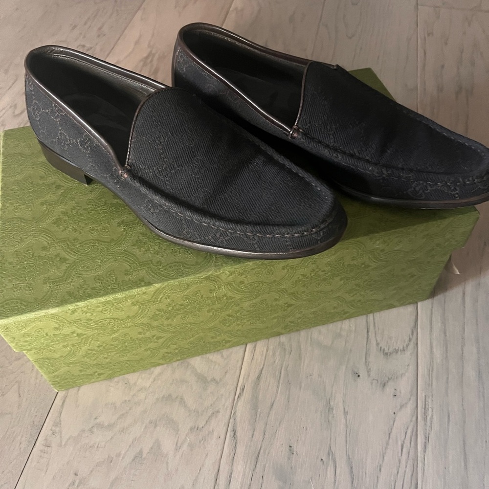 Gucci Logo Loafers